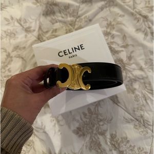 AUTHENTIC Celine Medium Triomphe Belt in Smooth Calfskin - Size 65